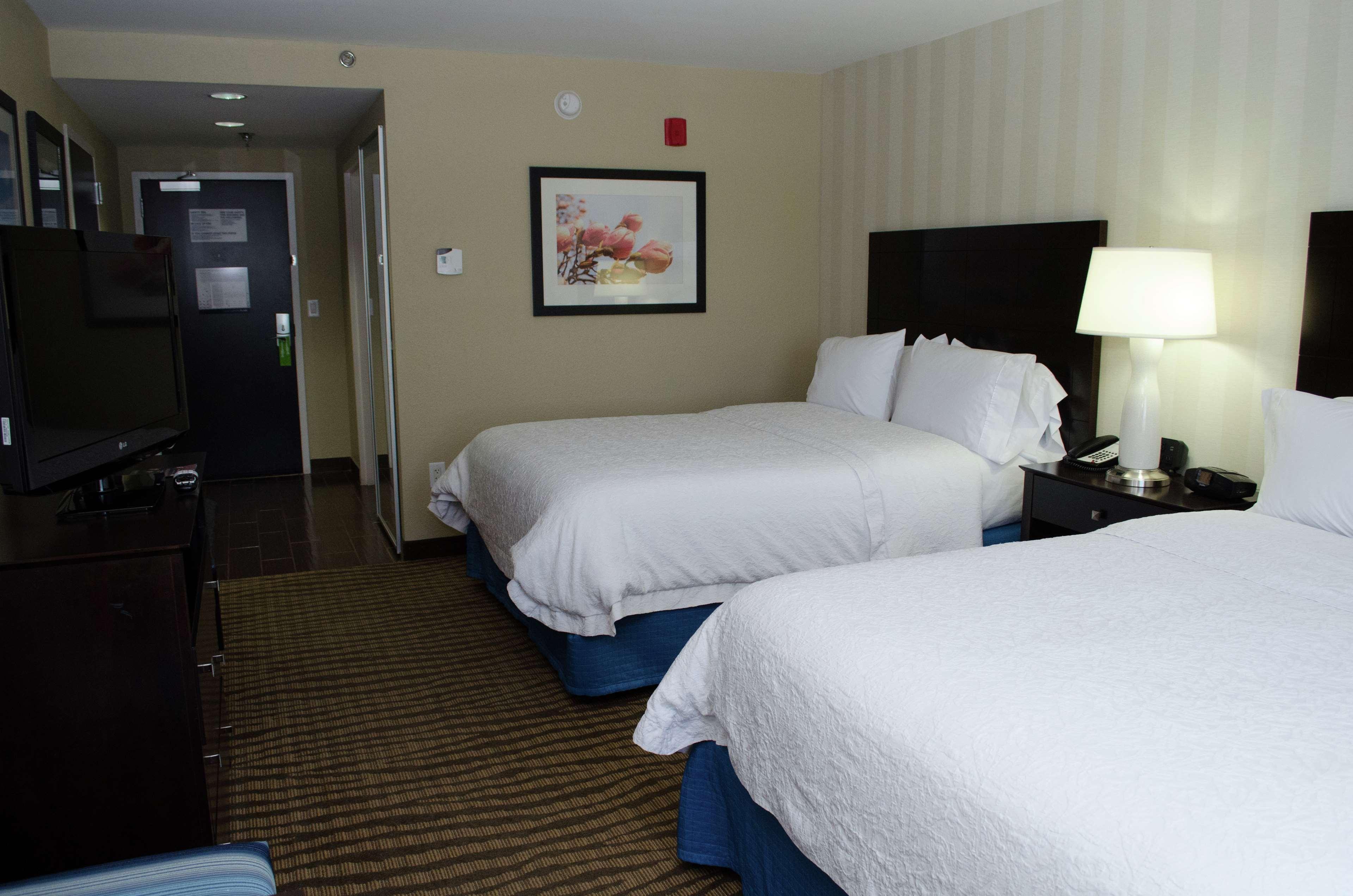 Hampton Inn Thomson Exteriör bild