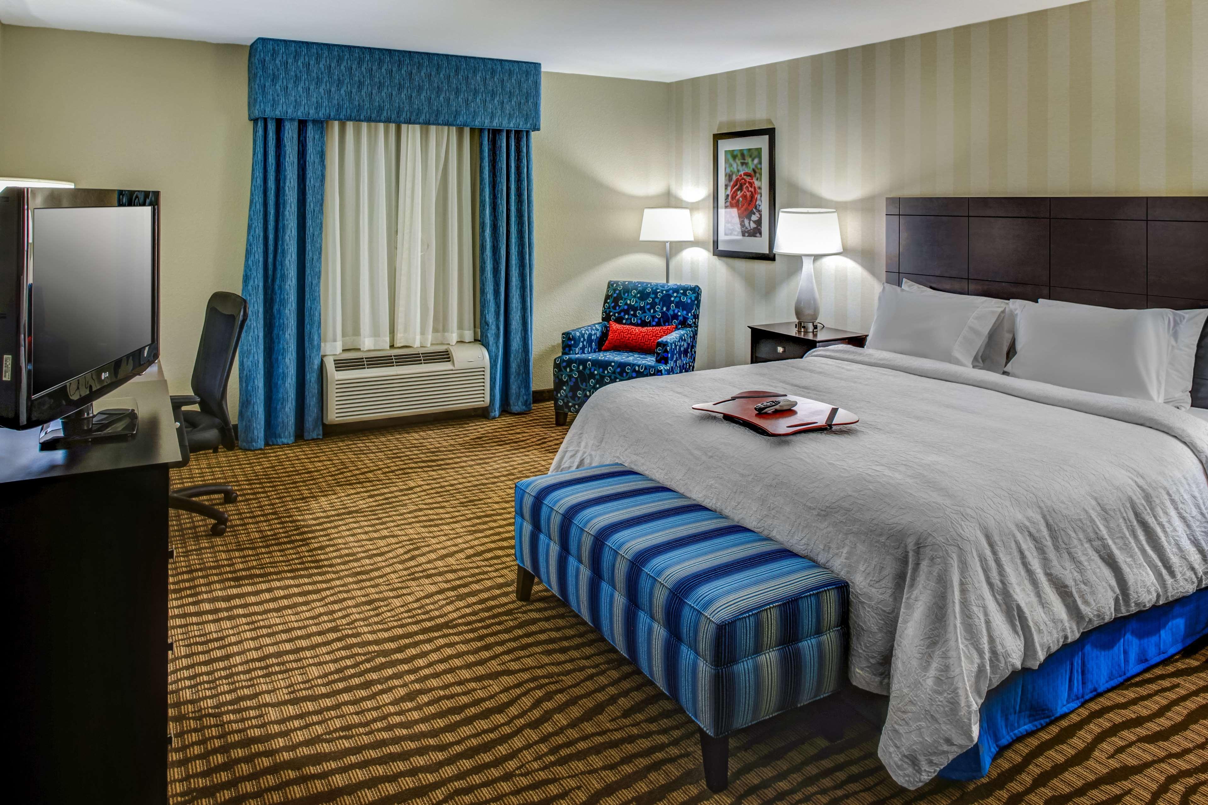 Hampton Inn Thomson Exteriör bild
