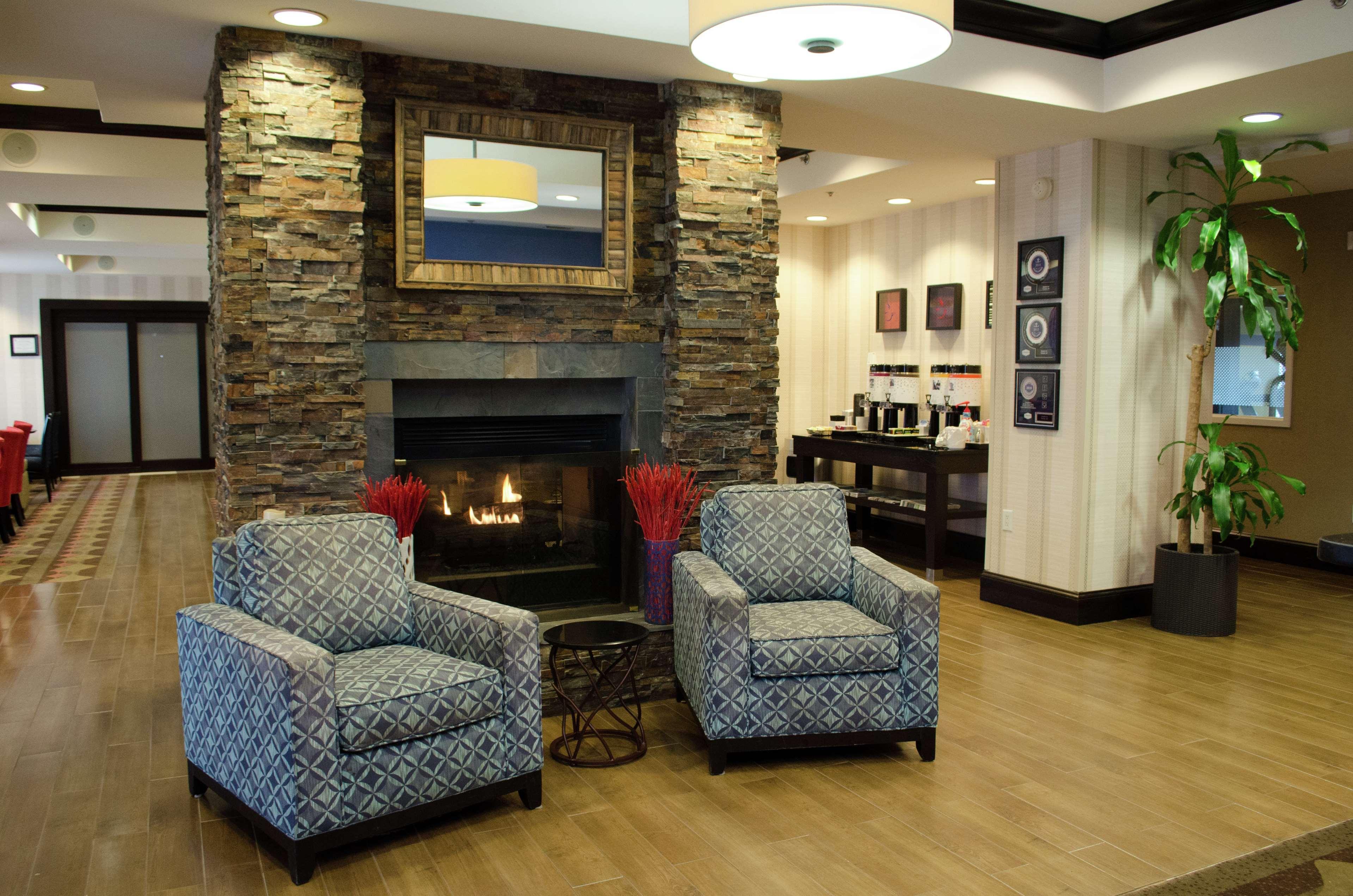 Hampton Inn Thomson Exteriör bild