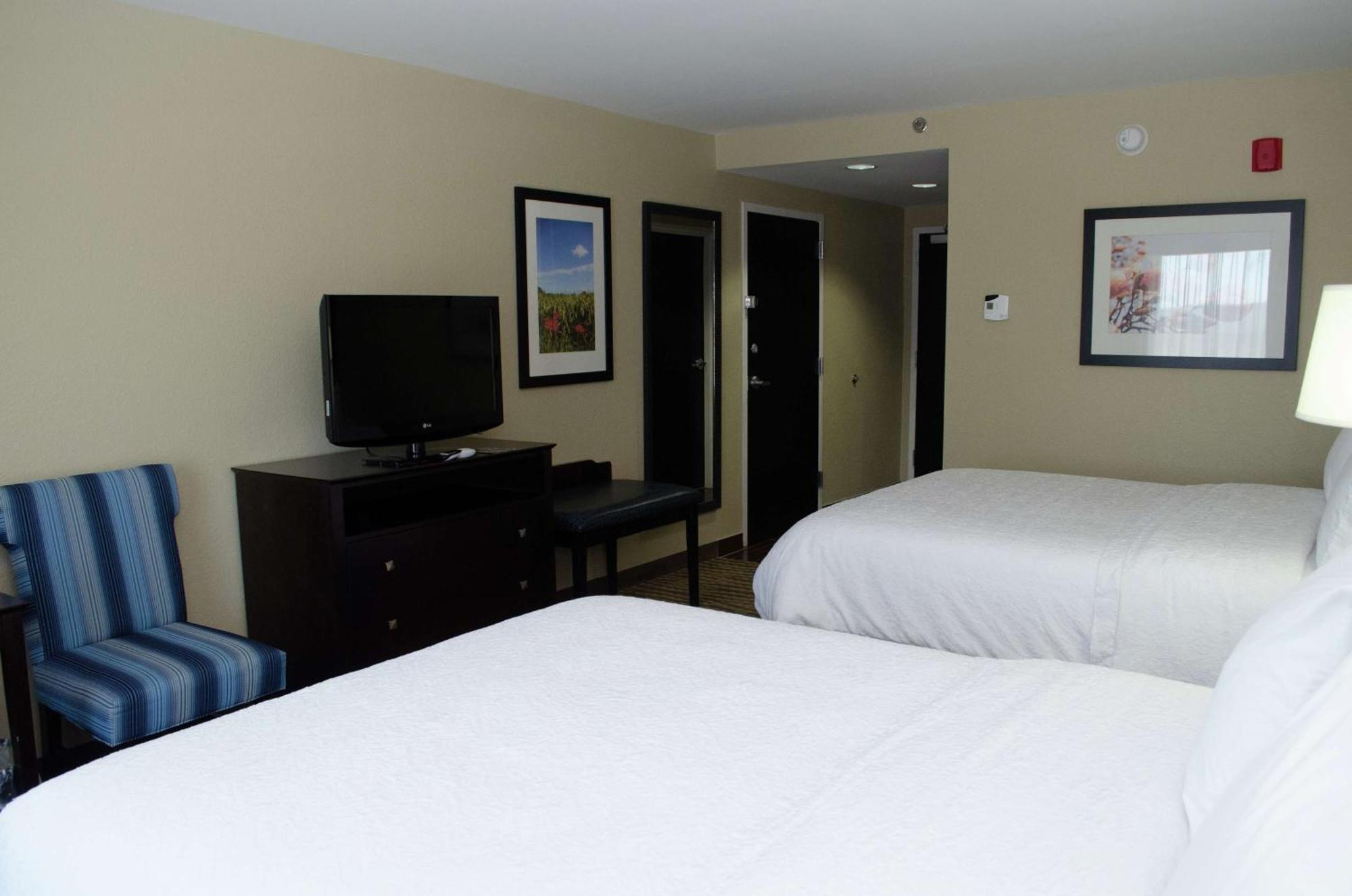 Hampton Inn Thomson Exteriör bild