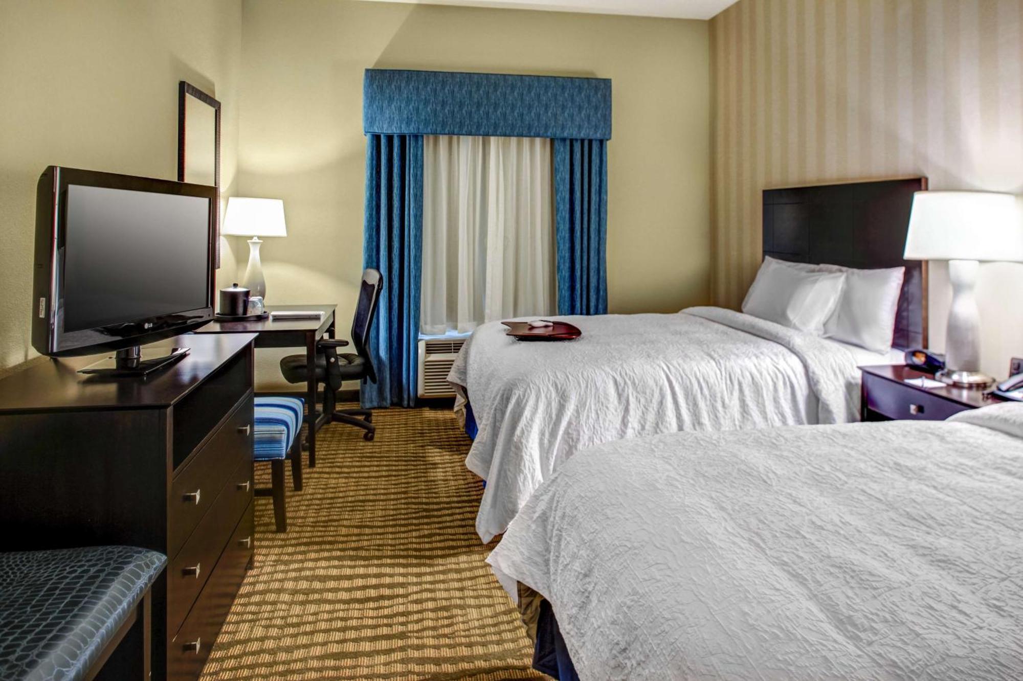 Hampton Inn Thomson Exteriör bild