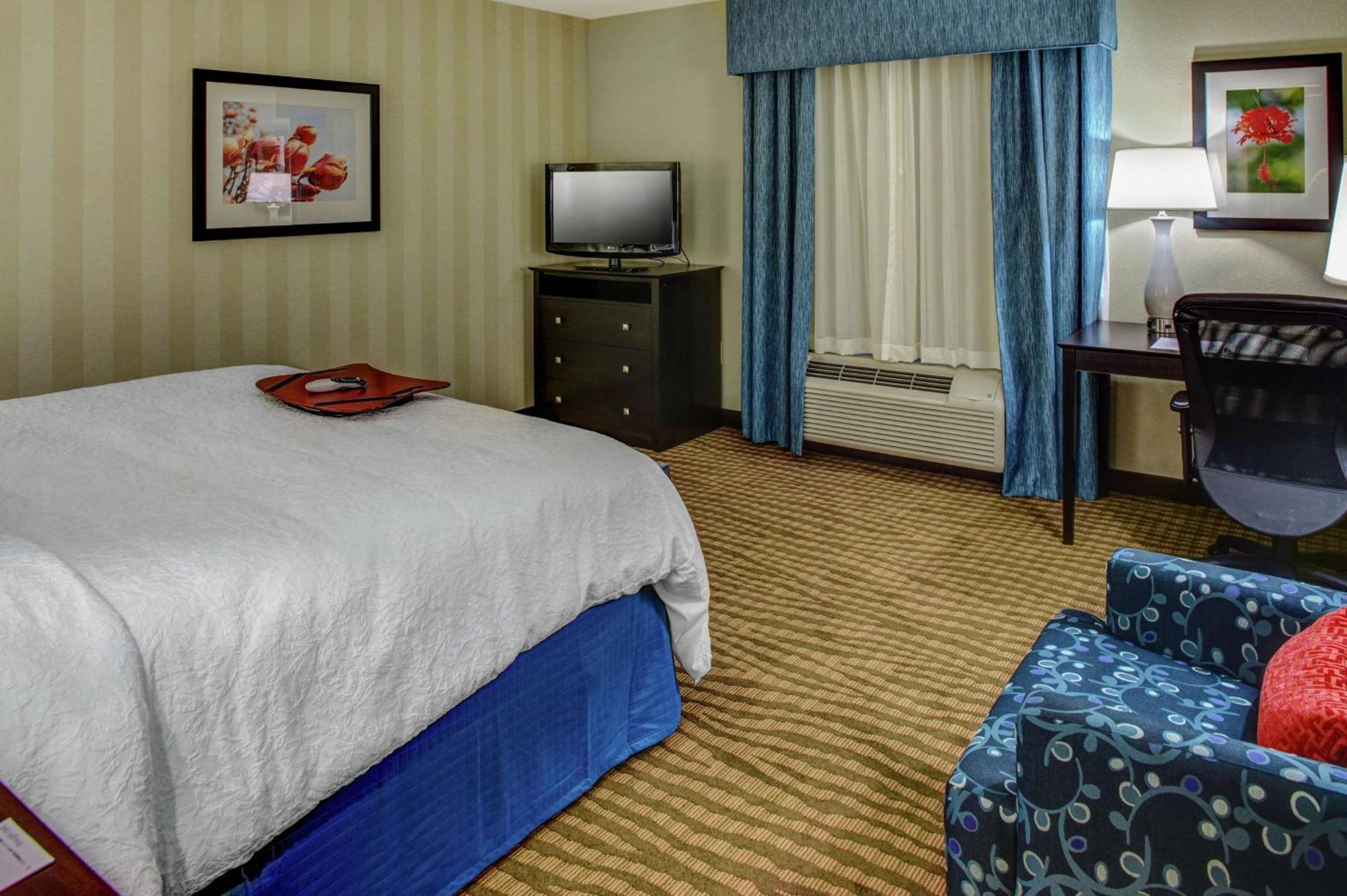 Hampton Inn Thomson Exteriör bild
