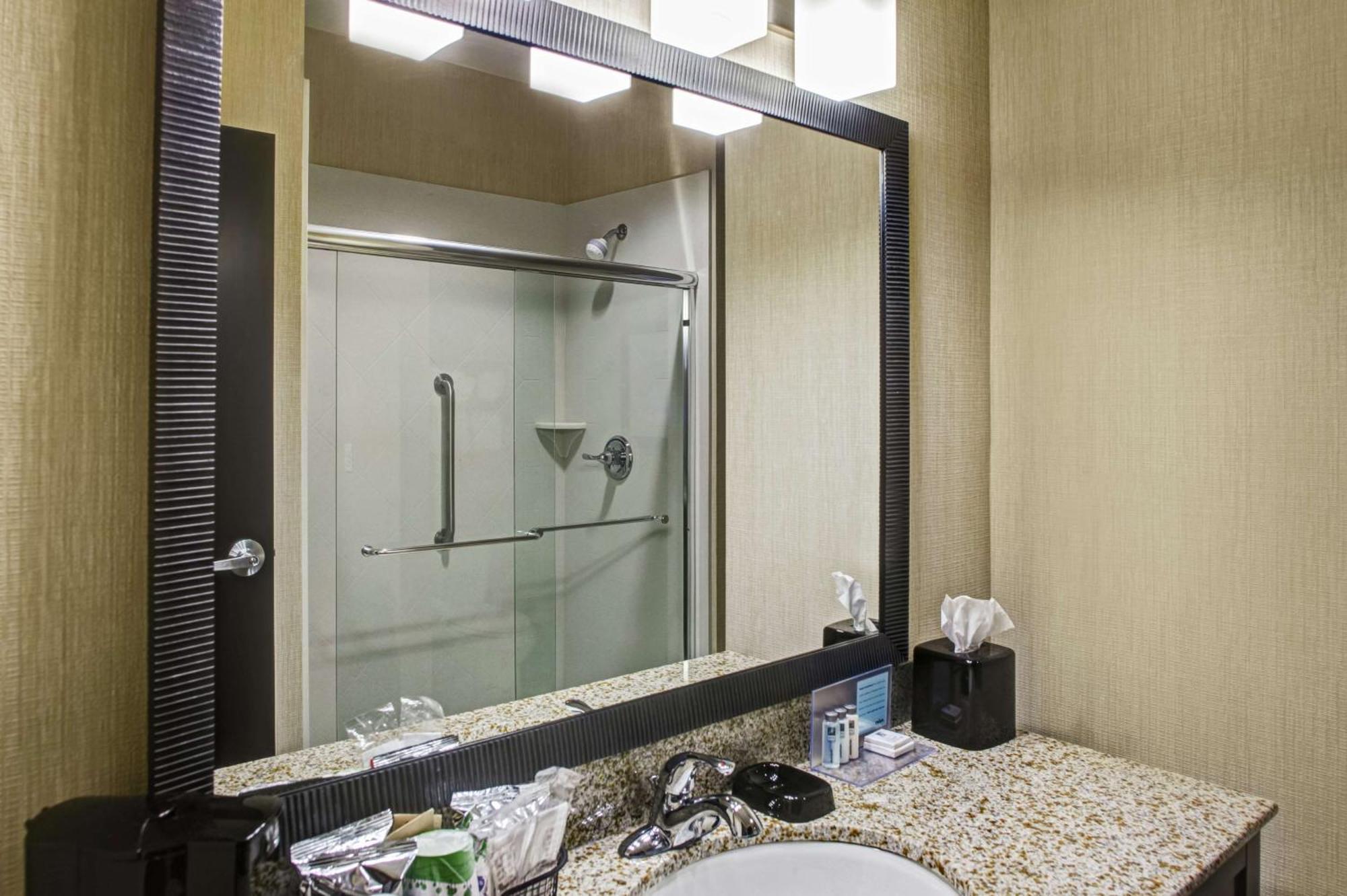 Hampton Inn Thomson Exteriör bild